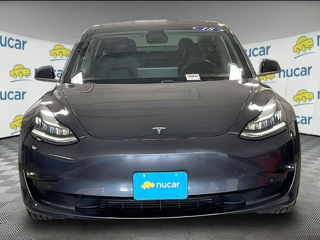 tesla model 3 2018 5YJ3E1EBXJF104108 image tesla model 3 2018 5YJ3E1EBXJF104108 image